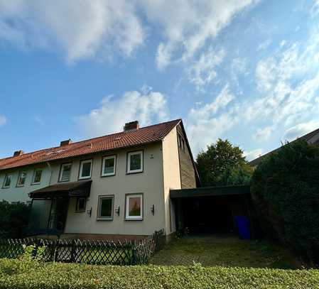 Attraktives Zweifamilienhaus mit Appartement und Garten