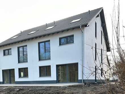 NEUBAU - moderne Doppelhaushälfte mit Wärmepumpe