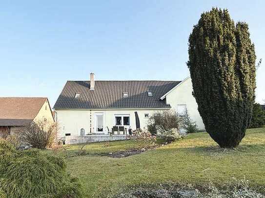 Charmante Doppelhaushälfte mit schönem Ausblick in Ottmarsheim – frei nach Vereinbarung