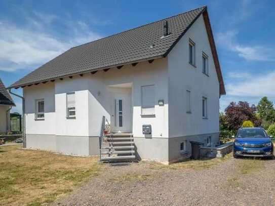 Herrliches, individuelles Architektenhaus mit guter Energetik & 1A-Lage von DD Weixdorf zu verkaufen