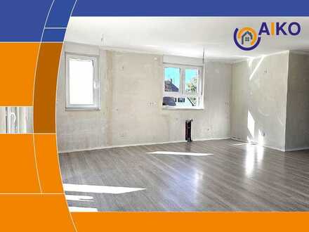 Große, helle 105 m² große 4-Zimmerwohnung mit Balkon, Stellplatz, Fußbodenheizung