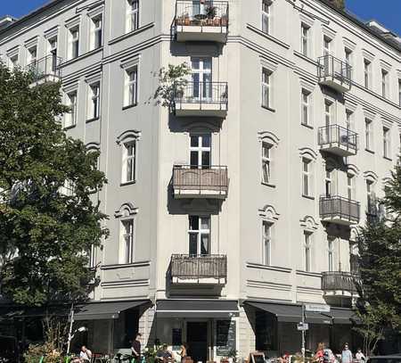 Direkt am Helmhotzplatz - komplett ausgestattetes Apartment