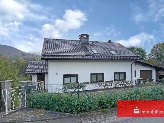 Einladendes Einfamilienhaus in Tann: Ihr Traumdomizil mit traumhaftem Garten und herrlichem Ausblick