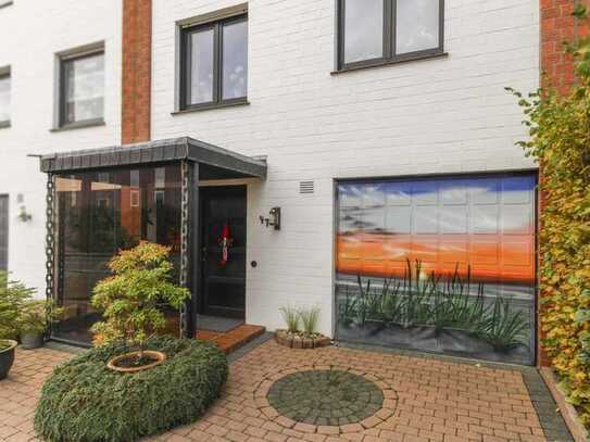 Reihenmittelhaus mit Garage, Garten und überdachter Terrasse am grünen Stadtrand von Geldern