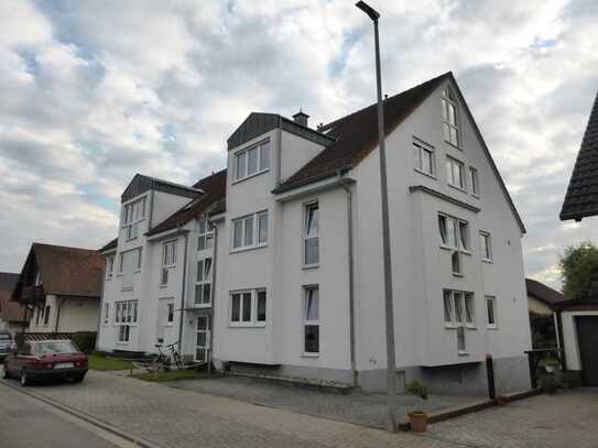 Schöne 3-Zimmer-EG-Wohnung mit Balkon in Hagenbach