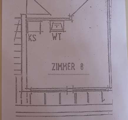 Studierende aufgepasst- 1 Zimmer WG Wohnung in Sindelfingen