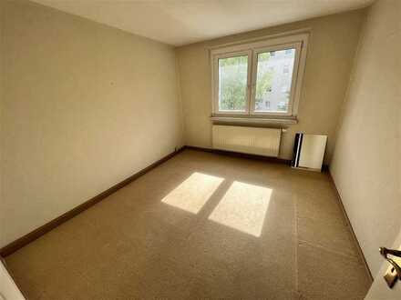 Sie wollen hoch hinaus? Wohnung mit EBK!