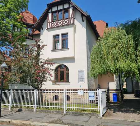 Büro-/Praxisräume in repräsentativer Villa, zentrumsnah, teilbar in kleinere Einheiten