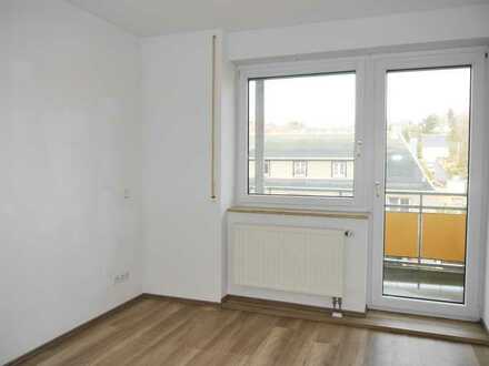 Schöne 3-Zimmer-Wohnung mit großem Balkon