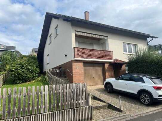 Zweifamilienhaus in ruhiger Lage in Biebergemünd-Kassel