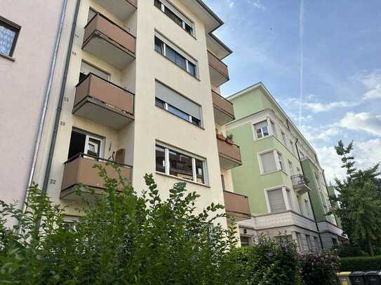 Gemütlich 1,5-Zimmerwohnung in Bestlage auf dem Lindenhof - 2 Balkone