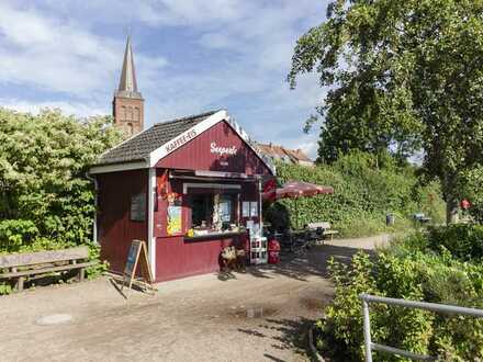 Kiosk in herrlicher Lage direkt am Großen Plöner See zu verkaufen