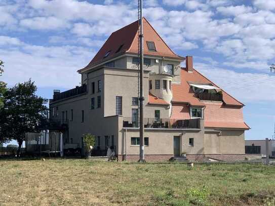 Wohnen mit Stil - großzügige 4-Zimmer-Maisonette zur Miete!