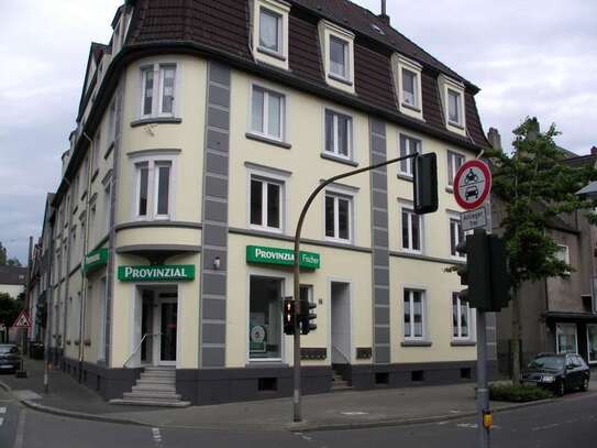 3-Zimmer-Altbauwohnung (78 m²) RE-Hillerheide, provisionsfrei, frisch gestrichen