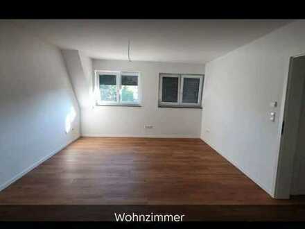 Stilvolle, geräumige 1,5-Zimmer-Wohnung in Bad Schönborn