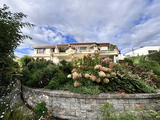 Wunderbarer Bungalow mit Einliegerwohnung mit Blick bis zu den Bergen