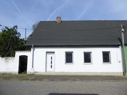 Leerstehende Doppelhaushälfte