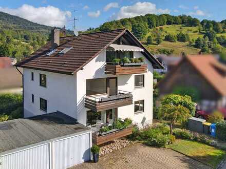 Attraktives Mehrfamilienhaus mit schönem Blick in die Natur