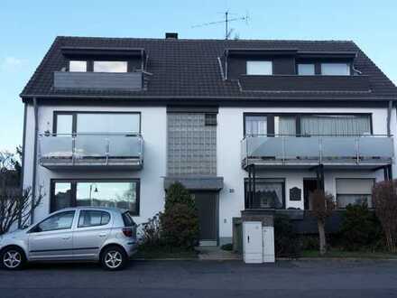 1-Zimmer-DG-Wohnung mit Balkon in Rösrath