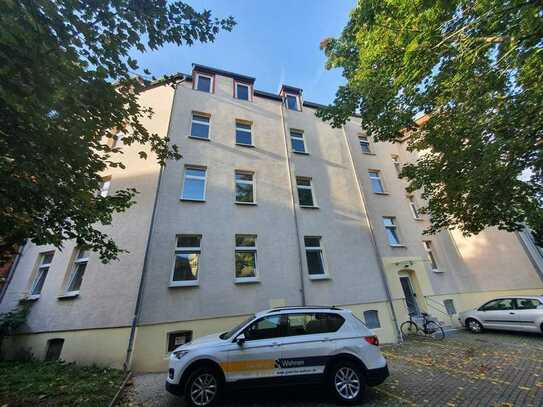 Halle Nord - neu vorgerichtete. geräumige 2-Zimmer-Wohnung in ruhiger Lage