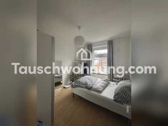 Tauschwohnung: 2-Zimmer Altbauwohnung mit hohen Decken und Balkon