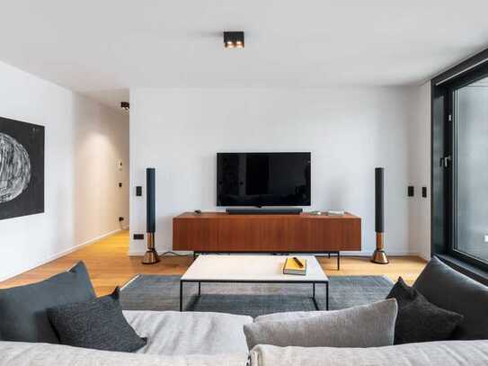 TOP MÖBLIERTES - 2 ZIMMER APARTMENT - ZWEI BALKONE - EINBAUKÜCHE - TG STELLPLATZ