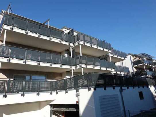 Moderne 2-Zimmer Maisonettewohnung mit Balkon und schöner Aussicht