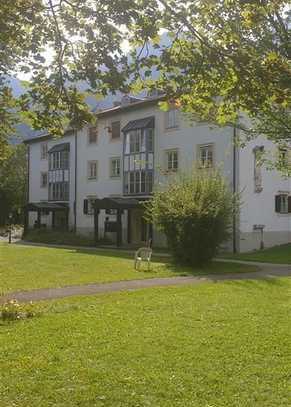 Gemütliche 2 Zi.-Wohnung mit Balkon, Bad Reichenhall