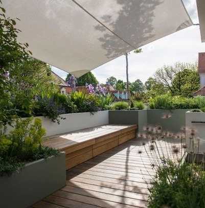 Traumhafte Maisonette-Wohnung mit sonniger Dachterrasse und toller EBK in wunderschönen Altbau