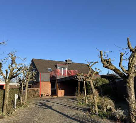 Nähe Kiel, Holsteinische Schweiz, EFH mit schönem Garten - ruhige Wohnlage