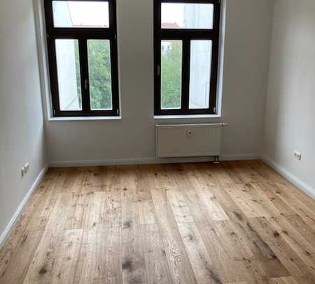 **Gemütliche 2 Zimmer-Wohnung mit sonnigem Balkon**