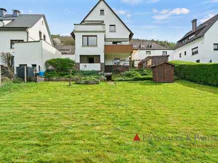 EINFAMILIENHAUS IN BESTLAGE VON EBERBACH - Kleines Raumwunder auf idyllischem Grundstück