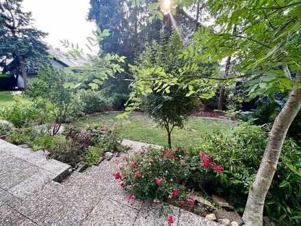 Erstbezug nach Sanierung, 3-Zimmer Whg. ca. 90,00 m² & großzügiger Garten in FR-Ebnet mit Stpl.