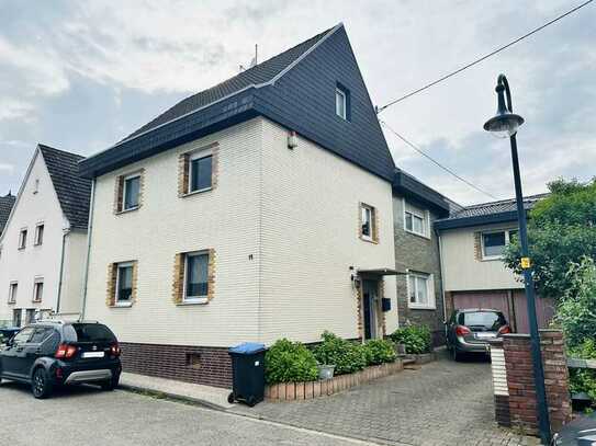 Einfamilienhaus + Mehrfamilienhaus! Attraktive Kapitalanlage in Bassenheim