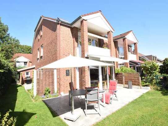 Ihre Freunde werden Sie um diese schicke Wohnung mit Terrasse und kleinem Garten beneiden!