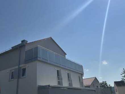 Exklusive Neubauwohnung mit traumhaftem Blick ins Grüne