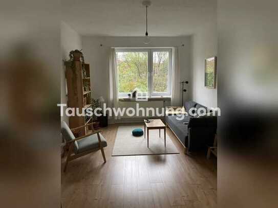 Tauschwohnung: Helle 2 Zimmerwohnung mit kleiner Wohnküche