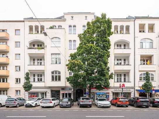 NEU! Lichtdurchflutete 3 Zi Wohnnung I Traum-Altbau I Kiezlage I ruhige Süd Lage I bezugsfrei