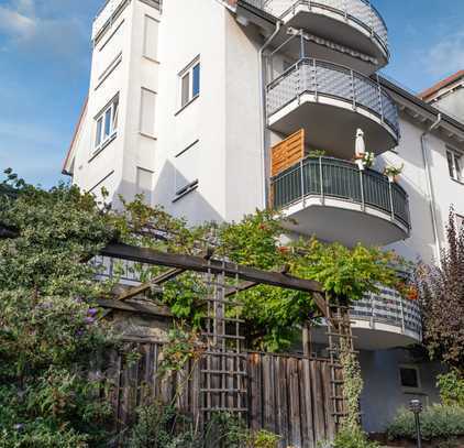 Geschmackvolle Wohnung mit zwei Zimmern inkl. Terrasse