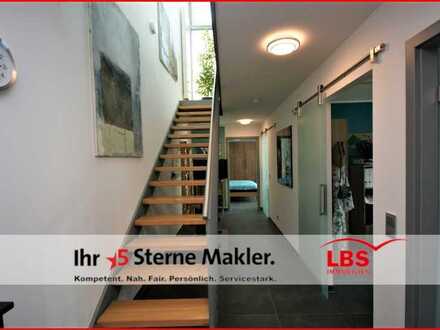 Bergheim 4-Zimmer-Maisonette mit Terrasse und Balkon