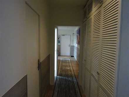 Top-sanierte 4 1/2-Zimmer-Wohnung in grüner Lage in Berlin-Lichtenberg