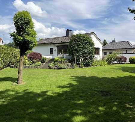 Wohnen und Arbeiten unter einem Dach freistehendes Einfamilienhaus direkt am Speckenbütteler Park