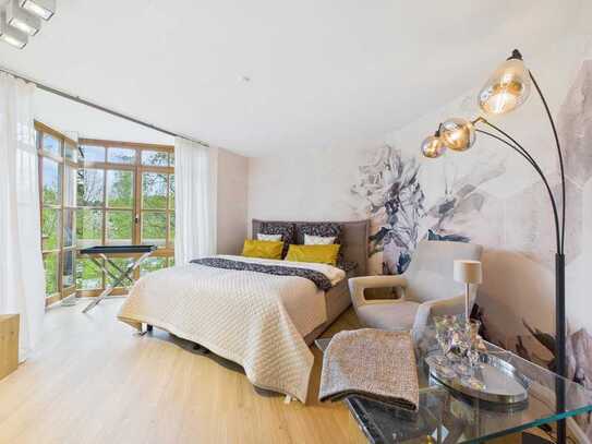 KENSINGTON – Exklusiv - Stilvoll möblierte 1-Zimmer-Wohnung mit Balkon in Golfplatznähe!