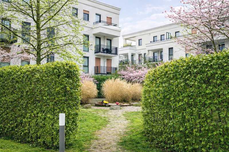 Stilvolle 3 Zi.-Wohnung mit Terrasse, Tiefgaragenstellplatz und zeitgemäßem Wohnkomfort - bezugsfrei