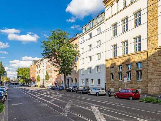 Friedrichstadt: 1-Zimmer-Wohnung mit Einbauküche