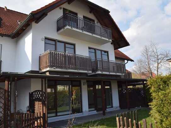 Große, helle Wohnung mit Terrasse auf dem Land