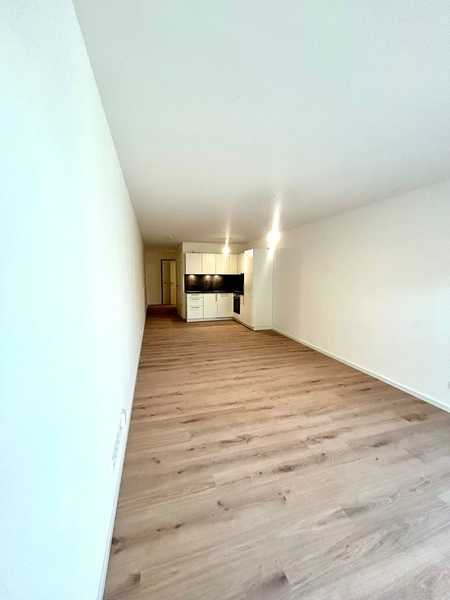                                                               Exklusiver Neubau: 2 Zimmer-Wohnung Balkon &uuml;berdacht | EBK | Abstellraum | TG                                                       in Sandreuth (Nürnberg)