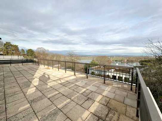 Ihr Wohntraum: Penthouse mit Rheinblick