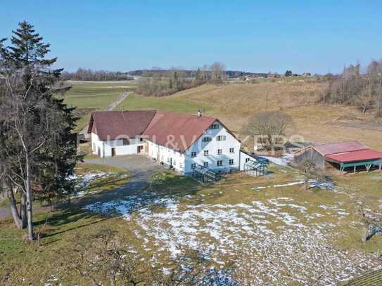 Sonnenverwöhnter Einödhof mit viel Platz für Mensch und Tier!