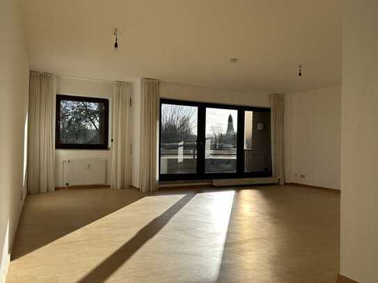 Hell - grün - hochwertig: 2-Zimmer-Etagenwohnung 
mit Einbauküche und Balkon 
in Menden-Holthausen